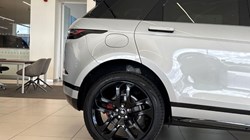 2024 (24) LAND ROVER RANGE ROVER EVOQUE 2.0 D200 Autobiography 5dr Auto 5899523