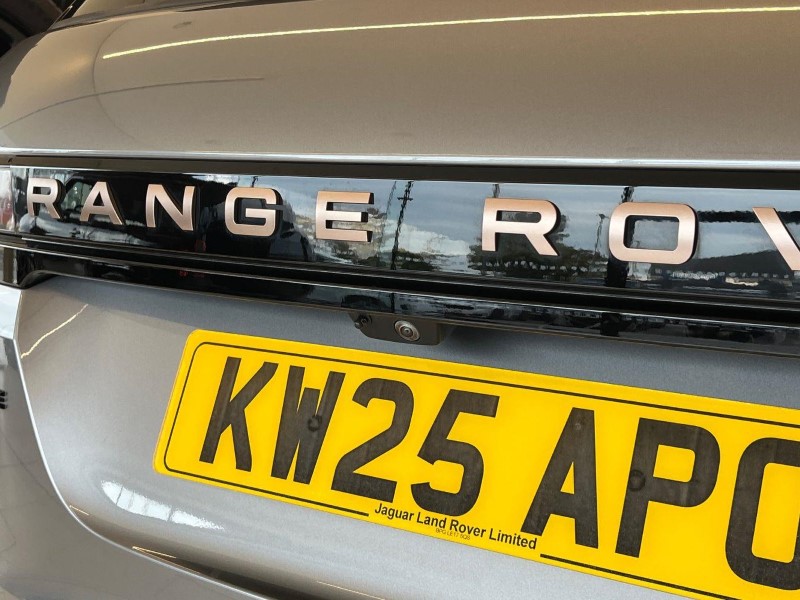 2025 (25) LAND ROVER RANGE ROVER EVOQUE 2.0 D200 Autobiography 5dr Auto [Revised] 5938772