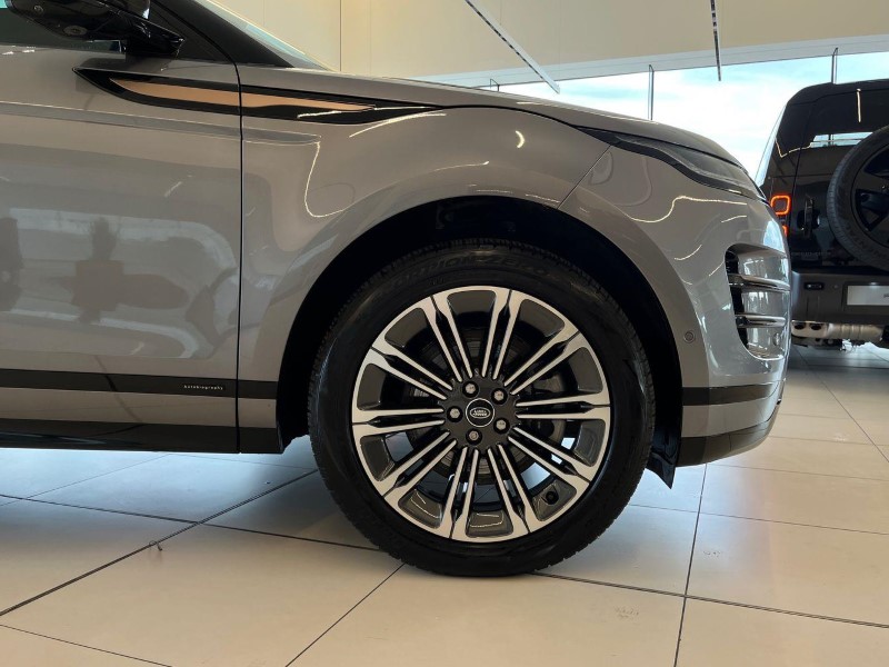 2025 (25) LAND ROVER RANGE ROVER EVOQUE 2.0 D200 Autobiography 5dr Auto [Revised] 5938737