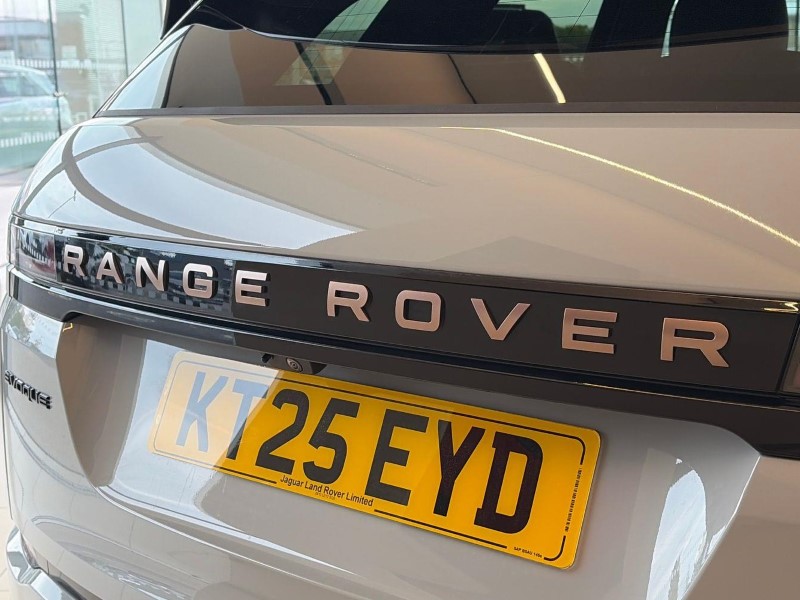 2025 (25) LAND ROVER RANGE ROVER EVOQUE 2.0 D200 Autobiography 5dr Auto [Revised] 5938657
