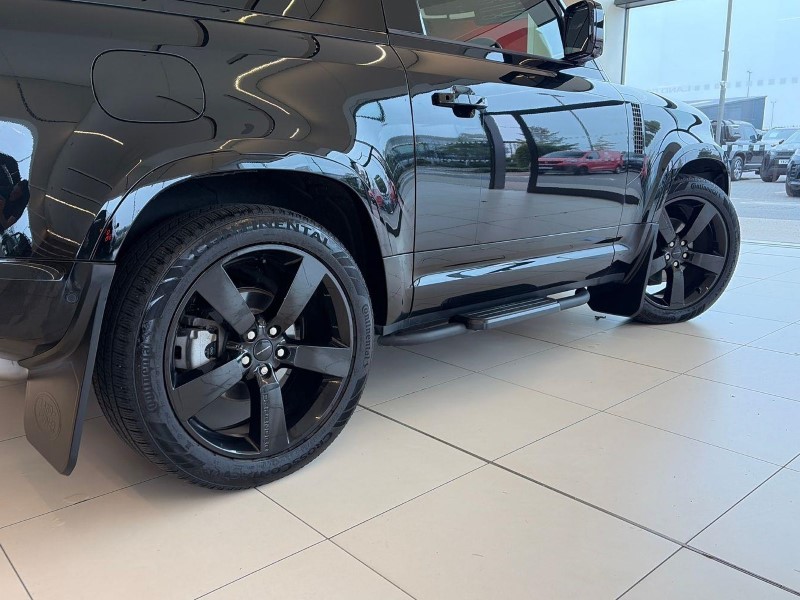 2025 (75) LAND ROVER DEFENDER 3.0 D250 X-Dynamic HSE 90 3dr Auto 5925955