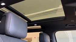 2025 (75) LAND ROVER DEFENDER 3.0 D250 X-Dynamic HSE 90 3dr Auto 5925925
