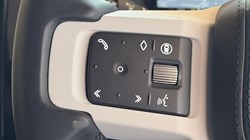 2025 (75) LAND ROVER DEFENDER 3.0 D250 X-Dynamic HSE 90 3dr Auto 5925933