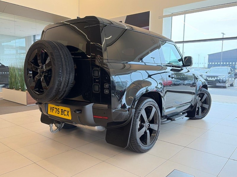 2025 (75) LAND ROVER DEFENDER 3.0 D250 X-Dynamic HSE 90 3dr Auto 5925964