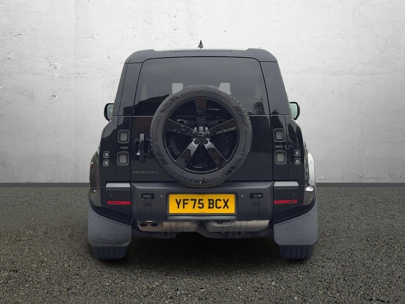 2025 (75) LAND ROVER DEFENDER 3.0 D250 X-Dynamic HSE 90 3dr Auto 5925910