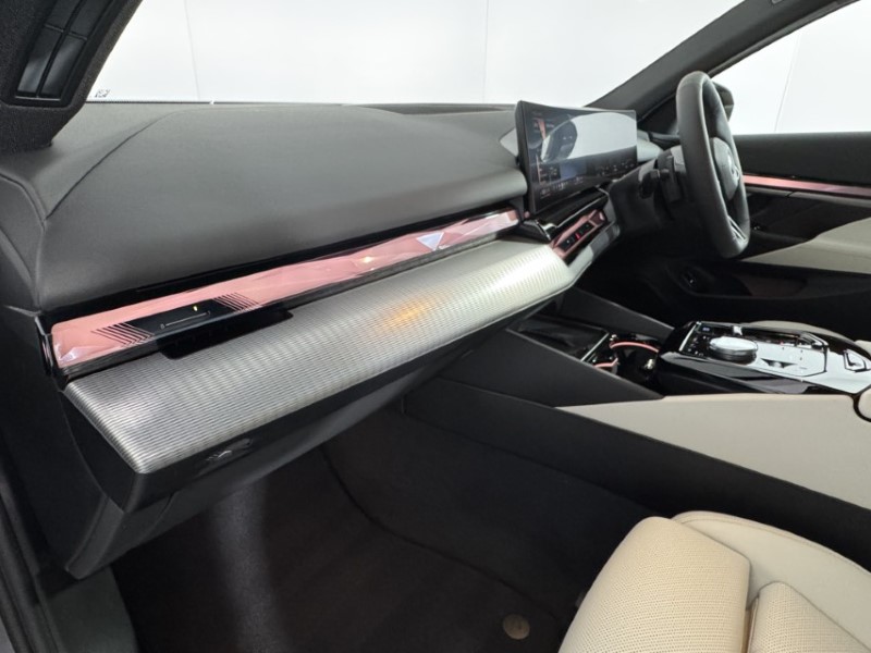 BMW I5 250kW eDrive40 M Sport Pro 84kWh 4dr Auto 5496111