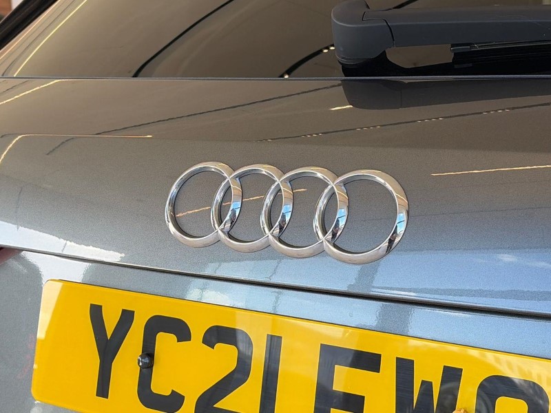 2021 (21) AUDI Q3 35 TFSI Edition 1 5dr 5932504