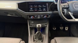 2021 (21) AUDI Q3 35 TFSI Edition 1 5dr 5932475