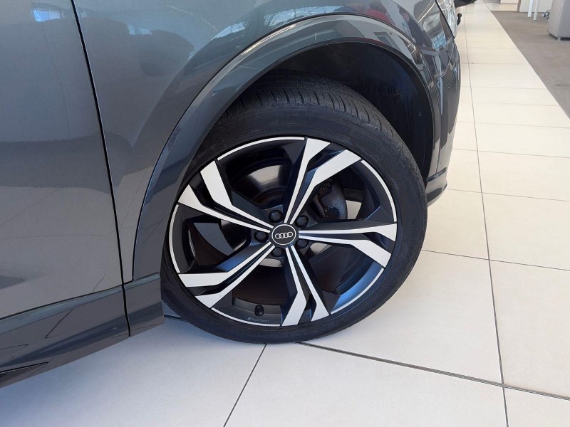 2021 (21) AUDI Q3 35 TFSI Edition 1 5dr 5932508