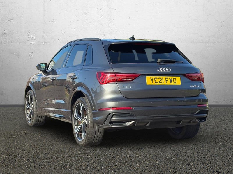 2021 (21) AUDI Q3 35 TFSI Edition 1 5dr 5932463