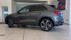 2021 (21) AUDI Q3 35 TFSI Edition 1 5dr 5932515