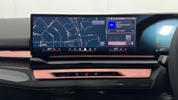 BMW 5 SERIES 550e xDrive M Sport Pro 4dr Auto 5502546