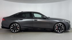 BMW 5 SERIES 550e xDrive M Sport Pro 4dr Auto 5502590