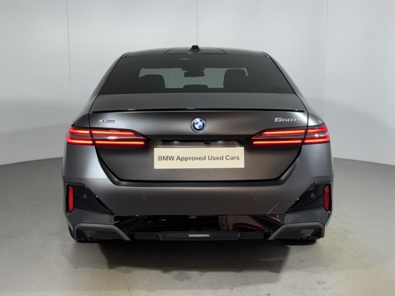  BMW 5 SERIES 550e xDrive M Sport Pro 4dr Auto 5502575