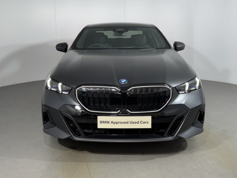  BMW 5 SERIES 550e xDrive M Sport Pro 4dr Auto 5502587