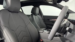 BMW 5 SERIES 550e xDrive M Sport Pro 4dr Auto 5502558