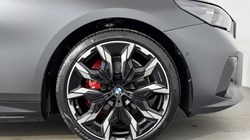 BMW 5 SERIES 550e xDrive M Sport Pro 4dr Auto 5502566