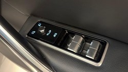 2023 (72) JAGUAR F-PACE 2.0 D200 R-Dynamic Black 5dr Auto AWD 5946084