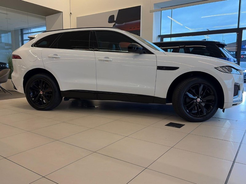 2023 (72) JAGUAR F-PACE 2.0 D200 R-Dynamic Black 5dr Auto AWD 5946118