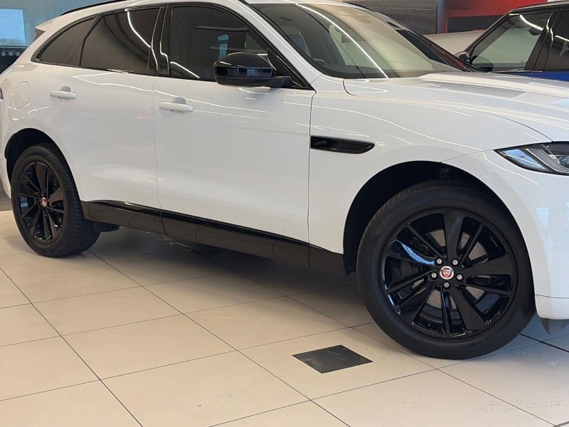 2023 (72) JAGUAR F-PACE 2.0 D200 R-Dynamic Black 5dr Auto AWD 5946108