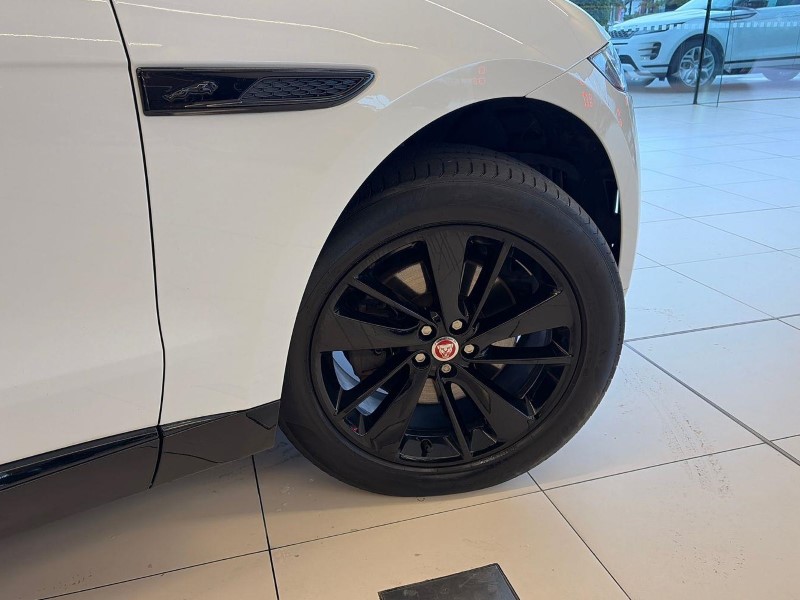 2023 (72) JAGUAR F-PACE 2.0 D200 R-Dynamic Black 5dr Auto AWD 5946113