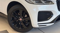 2023 (72) JAGUAR F-PACE 2.0 D200 R-Dynamic Black 5dr Auto AWD 5946106