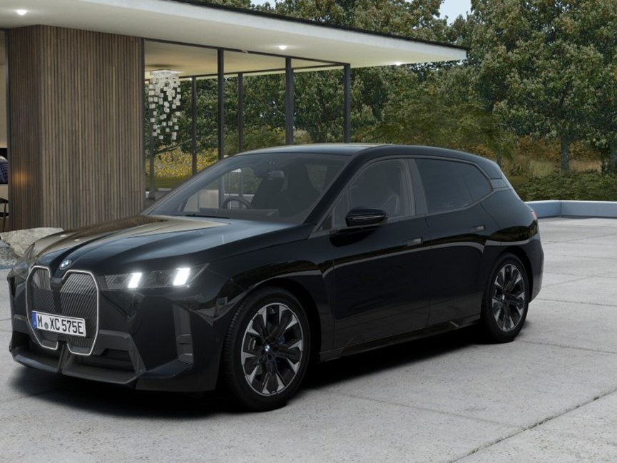 BMW iX