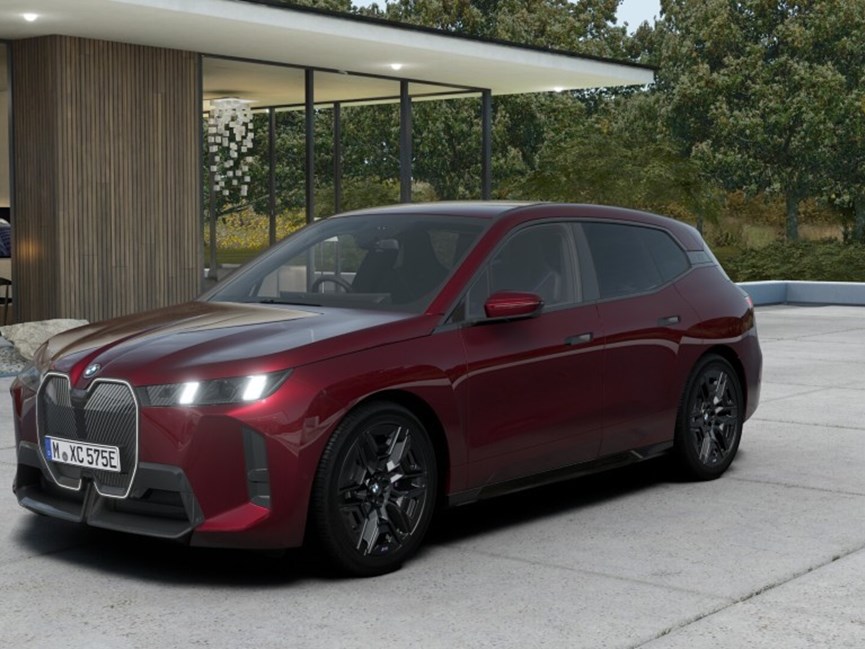 BMW iX