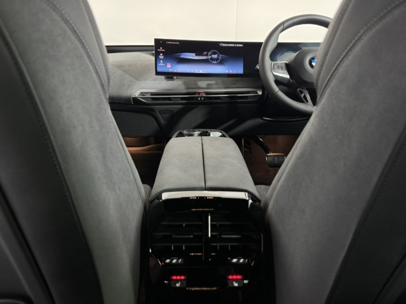  BMW iX 300kW xDrive45 M Sport 101kWh 5dr Auto 5778291