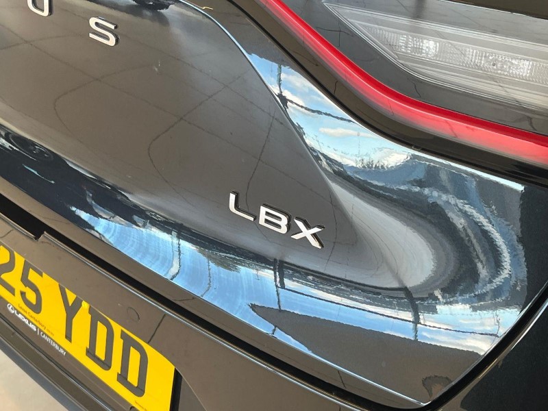 2025 (25) LEXUS LBX 1.5 Takumi 5dr E-CVT 5970736