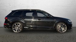 2024 (24) AUDI Q7 55 TFSI Quattro S Line 5dr Tiptronic 5951300