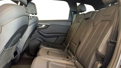 2024 (24) AUDI Q7 55 TFSI Quattro S Line 5dr Tiptronic 5951299