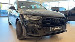 2024 (24) AUDI Q7 55 TFSI Quattro S Line 5dr Tiptronic 5951351
