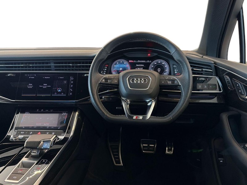 2024 (24) AUDI Q7 55 TFSI Quattro S Line 5dr Tiptronic 5951310