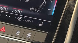 2024 (24) AUDI Q7 55 TFSI Quattro S Line 5dr Tiptronic 5951329