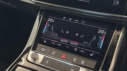 2024 (24) AUDI Q7 55 TFSI Quattro S Line 5dr Tiptronic 5951327