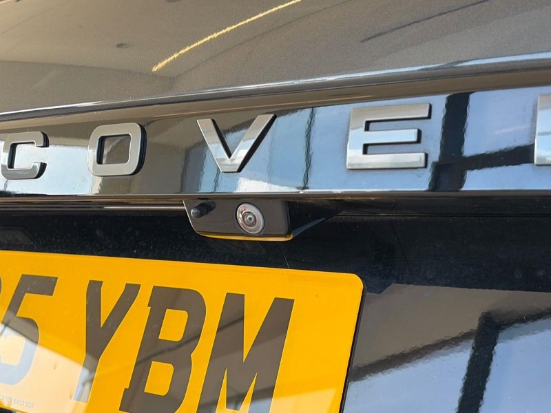 2025 (25) LAND ROVER DISCOVERY 3.0 D350 Dynamic SE 5dr Auto 5937717