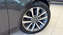 2025 (25) LAND ROVER DISCOVERY 3.0 D350 Dynamic SE 5dr Auto 5937725