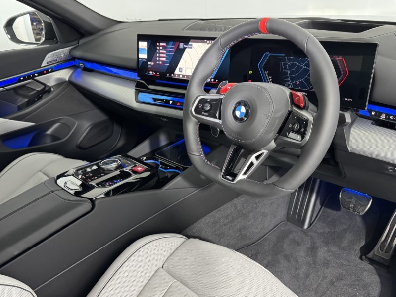 BMW M5 4dr DCT 5953667