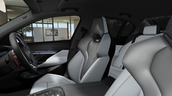 BMW M5 4dr DCT 5642809