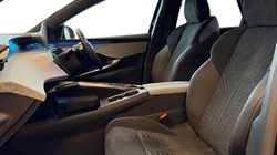 2024 (74) PEUGEOT 3008 1.2 Hybrid 136 GT 5dr e-DSC6 5957905