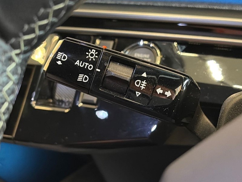 2024 (74) PEUGEOT 3008 1.2 Hybrid 136 GT 5dr e-DSC6 5957959