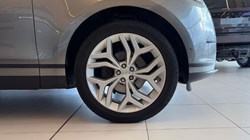 2019 (19) LAND ROVER RANGE ROVER VELAR 2.0 D180 HSE 5dr Auto 5966915