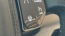 2019 (19) LAND ROVER RANGE ROVER VELAR 2.0 D180 HSE 5dr Auto 5966934