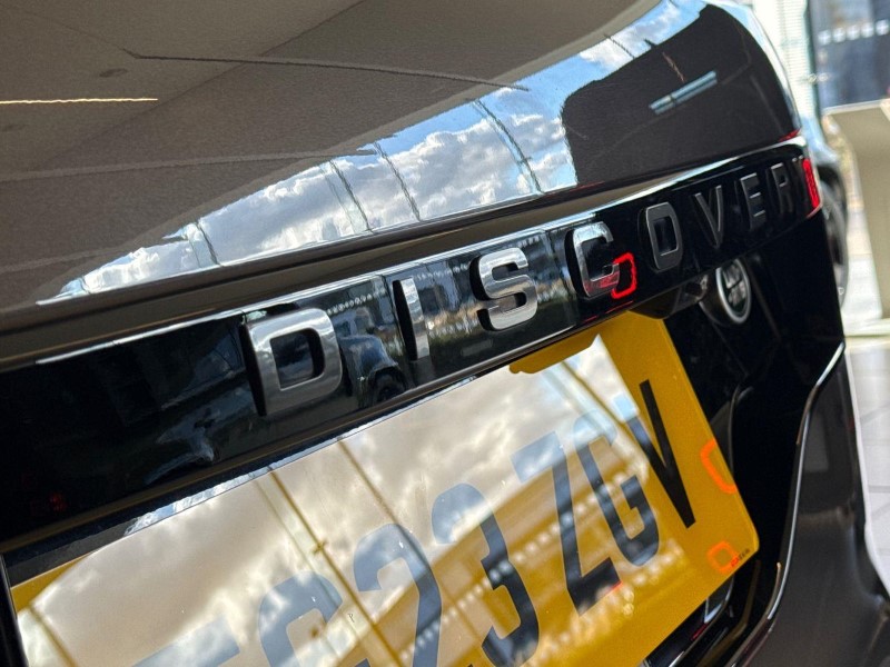 2023 (23) LAND ROVER DISCOVERY 3.0 D300 R-Dynamic HSE 5dr Auto 5971884