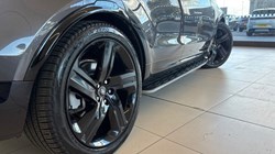 2023 (23) LAND ROVER DISCOVERY 3.0 D300 R-Dynamic HSE 5dr Auto 5971887