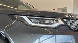 2023 (73) LAND ROVER DISCOVERY 3.0 D300 Metropolitan Edition 5dr Auto 5973762