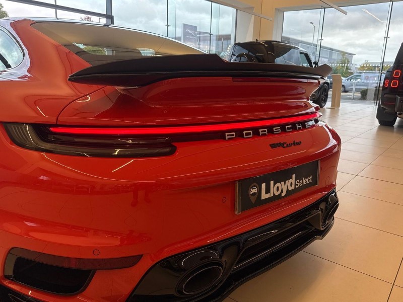 2022 (22) PORSCHE 911 2dr PDK 5967163