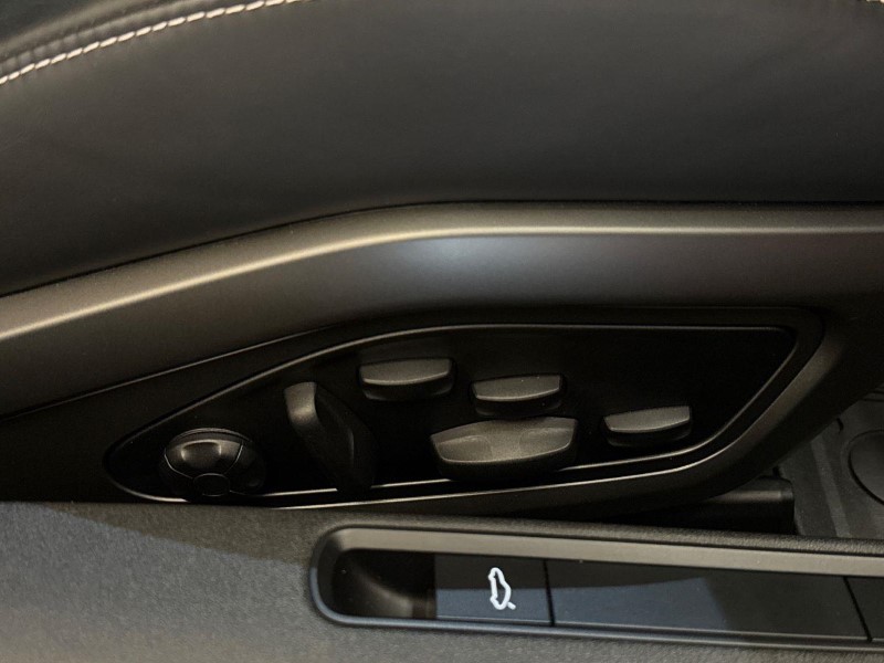 2022 (22) PORSCHE 911 2dr PDK 5967132