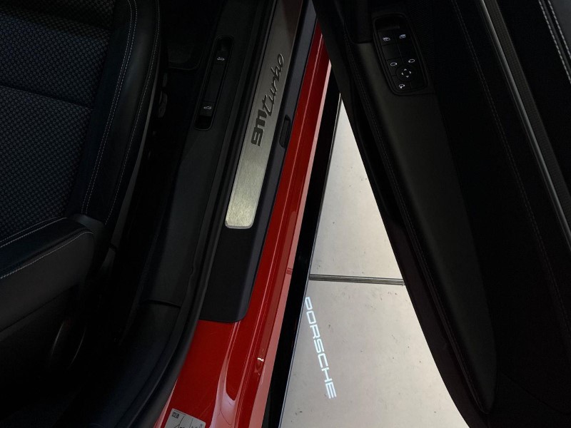 2022 (22) PORSCHE 911 2dr PDK 5967145